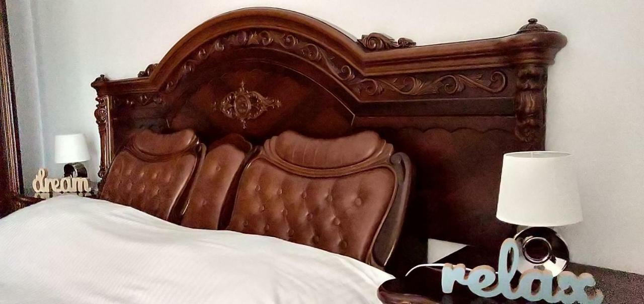 D&D Vila Villa Jászvásár Kültér fotó